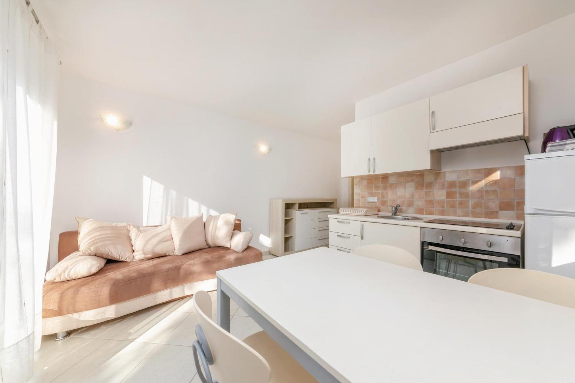 Rea Apartment *